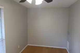 10536 Stone Canyon Rd, Dallas, TX 75230 - Photo 15