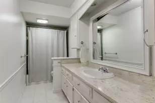 12030 Loch Ness Dr, Dallas, TX 75218 - Photo 17