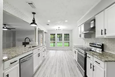 2946 Ridgewood, Grapevine, TX 76051 - Photo 9