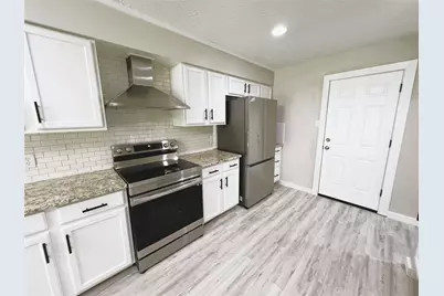 2946 Ridgewood, Grapevine, TX 76051 - Photo 7