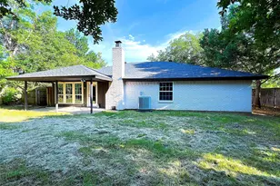 2946 Ridgewood, Grapevine, TX 76051 - Photo 19