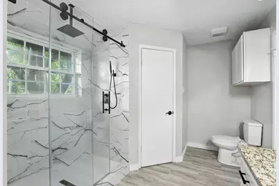 2946 Ridgewood, Grapevine, TX 76051 - Photo 15