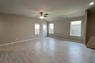 8516 Hollymead Ln, Fort Worth, TX 76131 - Photo 5