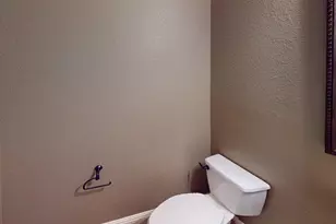 392 Dublin St, Lewisville, TX 75067 - Photo 17