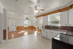 312 E Colorado, Bremond, TX 76629 - Photo 7