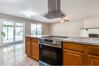 10257 Sweet Gum Street, Dallas, TX 75249 - Photo 9