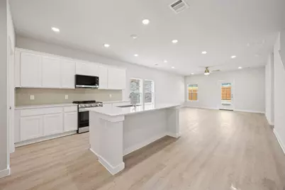 318 Amberville Drive, Red Oak, TX 75154 - Photo 3