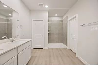 318 Amberville Drive, Red Oak, TX 75154 - Photo 11