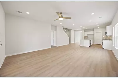 318 Amberville Drive, Red Oak, TX 75154 - Photo 5