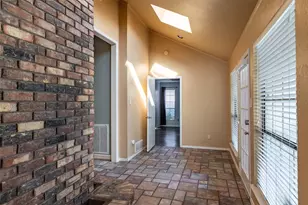 6604 Gretchen Ln, Dallas, TX 75252 - Photo 11