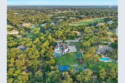 8800 Baltusrol Drive, Flower Mound, TX 75022 - Photo 37