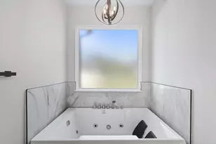 1019 Glenoaks Dr, Weatherford, TX 76088 - Photo 21