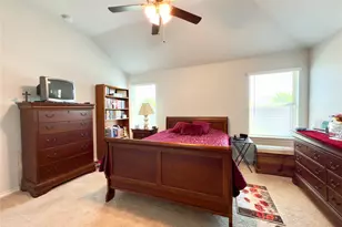 9805 Mescalbean Blvd, Fort Worth, TX 76036 - Photo 11