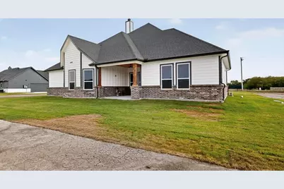 222 County Road 4615, Wolfe City, TX 75496 - Photo 33