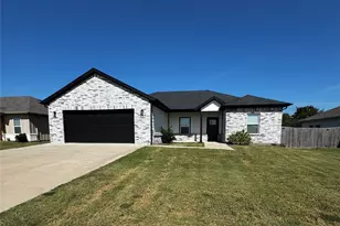 3816 Skylane Ave, Corsicana, TX 75110 - Photo 19