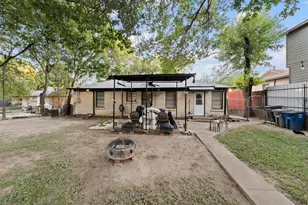 3035 Lasca St, Dallas, TX 75227 - Photo 9