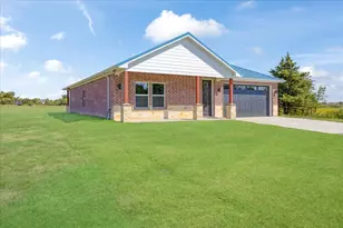 452 Spalding Rd, Sherman, TX 75092 - Photo 1