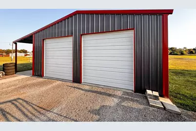 350 Summerfield Court E, Springtown, TX 76082 - Photo 3