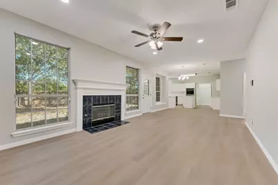 3623 Palmer Court, Arlington, TX 76014 - Photo 9