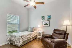 637 Kagen Ct, Burleson, TX 76028 - Photo 27