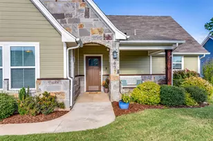 637 Kagen Ct, Burleson, TX 76028 - Photo 5