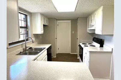 130 Thompson Circle, Lorena, TX 76655 - Photo 5