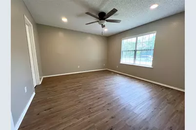 130 Thompson Circle, Lorena, TX 76655 - Photo 11