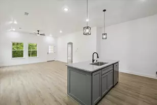 111 N Oak St, Ector, TX 75439 - Photo 19