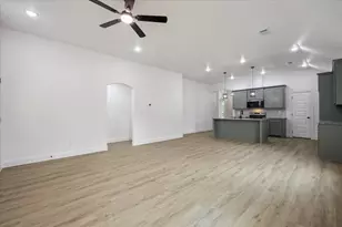 111 N Oak St, Ector, TX 75439 - Photo 29