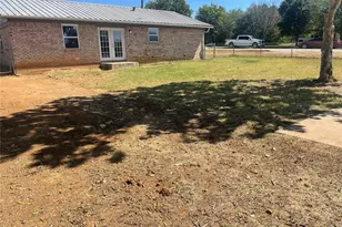 306 S Old Caddo Ave, Breckenridge, TX 76424 - Photo 29