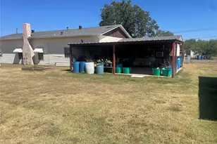 615 N Harvey St, Breckenridge, TX 76424 - Photo 7