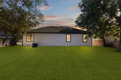 9625 Homeplace Drive, Dallas, TX 75217 - Photo 25