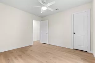 3618 Reese Dr, Dallas, TX 75210 - Photo 17