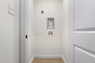 3618 Reese Dr, Dallas, TX 75210 - Photo 23