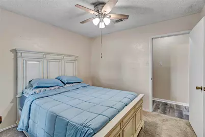 650 Tena Court, Burleson, TX 76028 - Photo 25