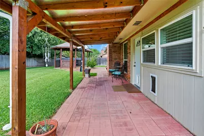 650 Tena Court, Burleson, TX 76028 - Photo 29