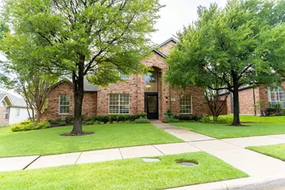 10451 Enchanted Meadow Drive, Frisco, TX 75033 - Photo 1