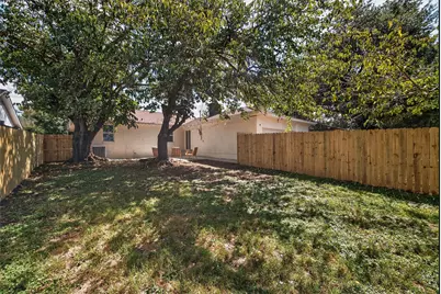 8411 Cadenza Lane, Dallas, TX 75228 - Photo 35