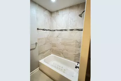 1922 Kensington Drive, Carrollton, TX 75007 - Photo 19