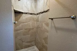 1922 Kensington Dr, Carrollton, TX 75007 - Photo 25