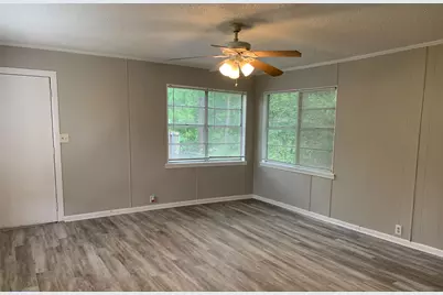 815 S Willow Street, Sherman, TX 75090 - Photo 5