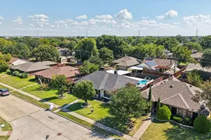 102 E Ridgegate Dr, Garland, TX 75040 - Photo 27