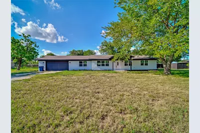 309 E Obuch Street, Valley View, TX 76272 - Photo 1