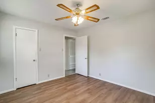 1225 Crestwood Dr, Cleburne, TX 76033 - Photo 31