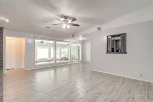 1225 Crestwood Dr, Cleburne, TX 76033 - Photo 11