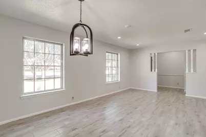 1225 Crestwood Drive, Cleburne, TX 76033 - Photo 9