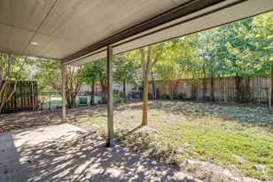 1225 Crestwood Dr, Cleburne, TX 76033 - Photo 37