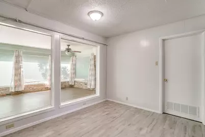 1225 Crestwood Drive, Cleburne, TX 76033 - Photo 15