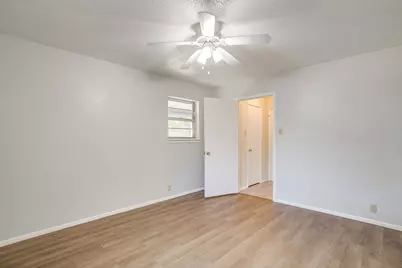 1225 Crestwood Drive, Cleburne, TX 76033 - Photo 25