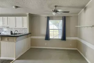 855 Tom Sawyer Rd, Ennis, TX 75119 - Photo 15